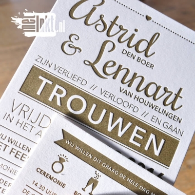 Letterpress trouwkaart met goudinkt